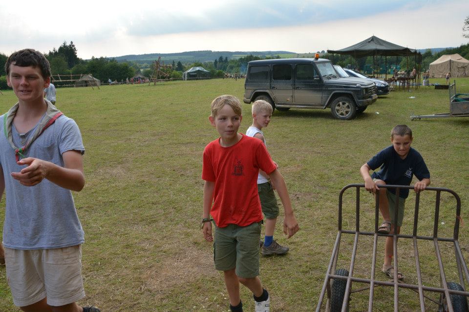 Sint-Martinus den XIIde - Welpen algemeen kamp Ligniäre '14